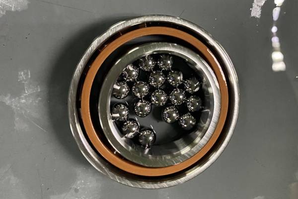 精密機(jī)床采用哪種軸承？