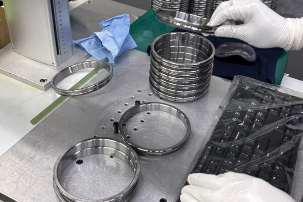 薄壁角接觸球軸承特點(diǎn)是什么？