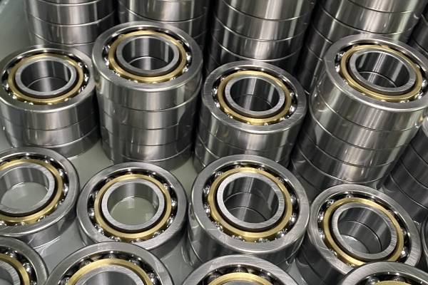 電機(jī)軸承使用密封的還是開式的好？