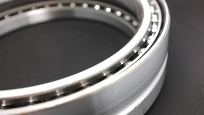 挖掘機(jī)軸承行走軸承不轉(zhuǎn)怎么回事？應(yīng)該如何處理？